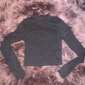 Grey cropped turtle neck
